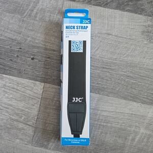 NWT, Black Camera Neck Strap